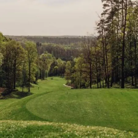 アパート Peaceful Bohon